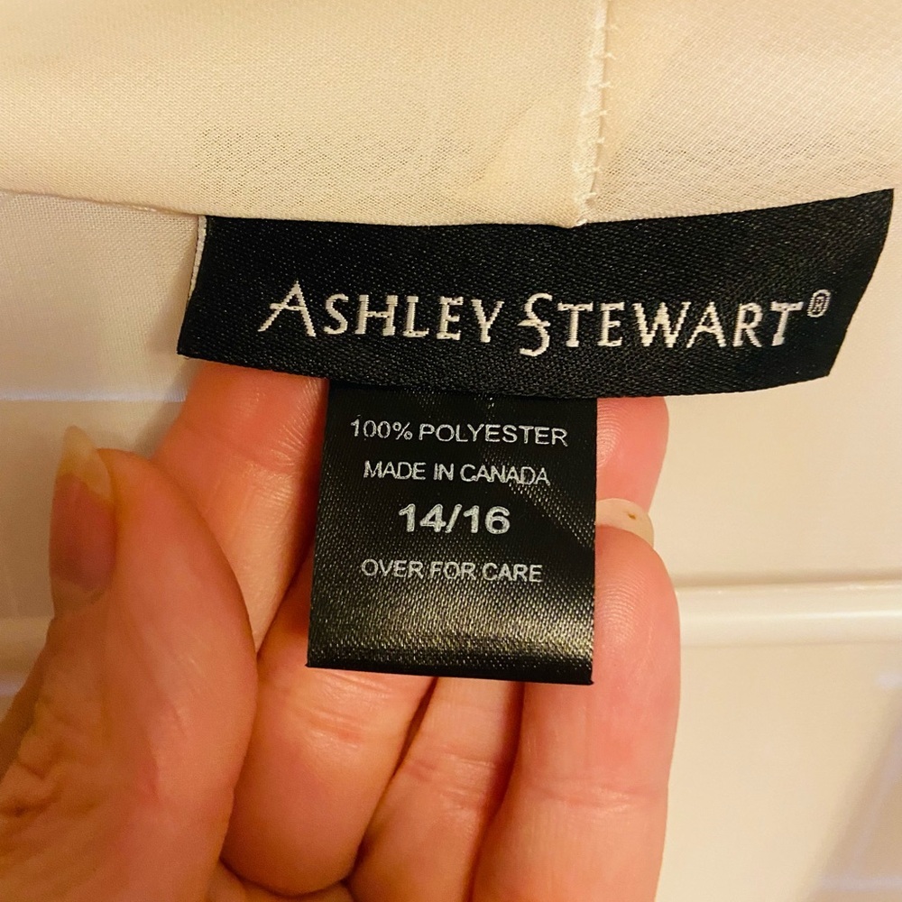 Ashley Stewart Floral Sleeveless and Sheer Size 14/16 NWOT - Picture 3 of 8
